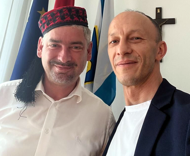 Susred Miletića i Petryja u Gospiću/Foto LSŽ                                                                                                                                                                                                              